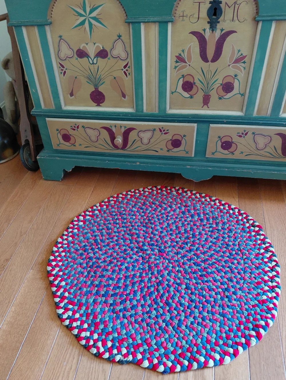Antique pre 1920s family owned handmade round red & blue braided rag rug - 29